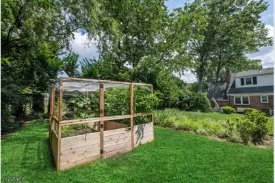 69 7th St, Cresskill, NJ 07626 - Photo 25