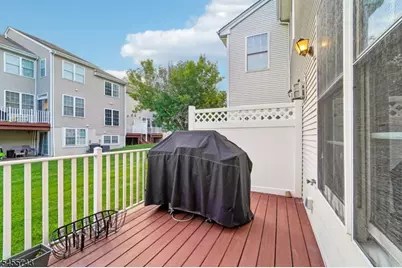 195 Levinberg Ln, Wayne, NJ 07470 - Photo 35