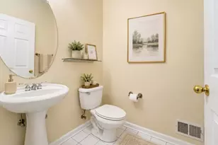195 Levinberg Ln, Wayne, NJ 07470 - Photo 15