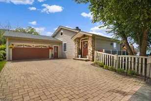 5 Lee Dr, Mount Arlington, NJ 07856 - Photo 1