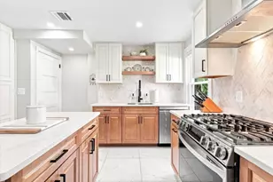 11 Reading Terrace, Fair Lawn, NJ 07410 - Photo 5