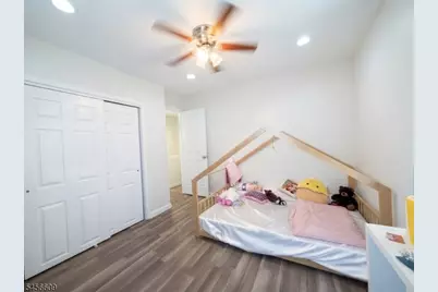 1047 Jaques Ave, Rahway, NJ 07065 - Photo 15