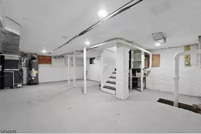 84 Chelsea Ave, Newark, NJ 07106 - Photo 15