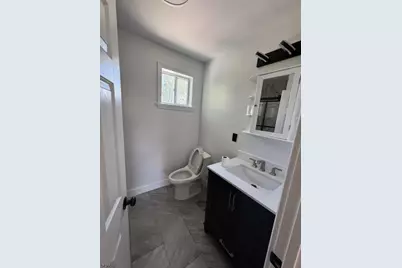 35 Lawrence St, Bloomfield, NJ 07003 - Photo 9