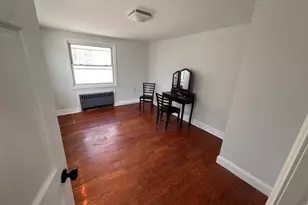 35 Lawrence St, Bloomfield, NJ 07003 - Photo 5