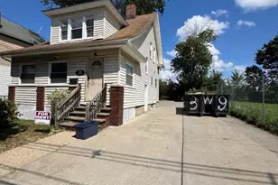 35 Lawrence St, Bloomfield, NJ 07003 - Photo 1