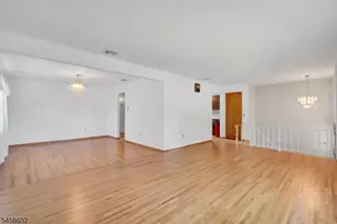 633 Totowa Rd, Totowa, NJ 07512 - Photo 5