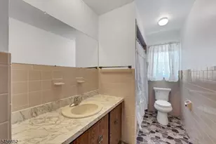 633 Totowa Rd, Totowa, NJ 07512 - Photo 19