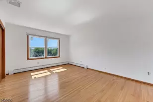 633 Totowa Rd, Totowa, NJ 07512 - Photo 13