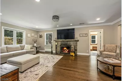 206 Long Hill Rd, Oakland, NJ 07436 - Photo 9