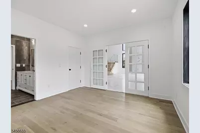 40 Evelyn Avenue, Franklin Township, NJ 08823 - Photo 17