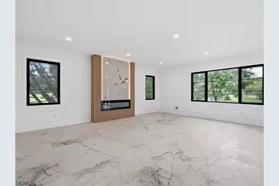 40 Evelyn Avenue, Franklin Township, NJ 08823 - Photo 5