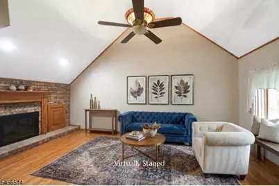 354 Colonia Blvd, Woodbridge Township, NJ 07067 - Photo 5