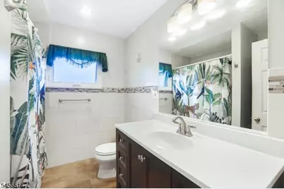 354 Colonia Blvd, Woodbridge Township, NJ 07067 - Photo 11