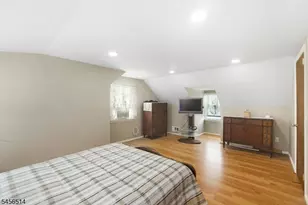 354 Colonia Blvd, Woodbridge Township, NJ 07067 - Photo 15
