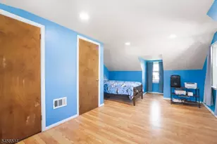354 Colonia Blvd, Woodbridge Township, NJ 07067 - Photo 13