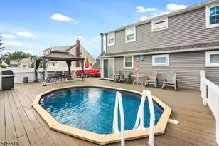 354 Colonia Blvd, Woodbridge Township, NJ 07067 - Photo 23