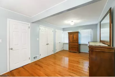 354 Colonia Blvd, Woodbridge Township, NJ 07067 - Photo 21