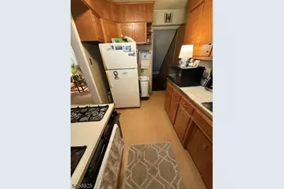 609A Arnett St, Elizabeth, NJ 07202 - Photo 3