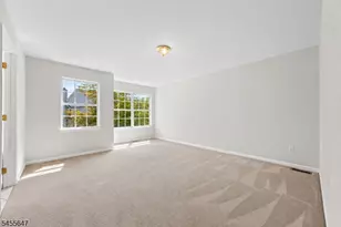 33 Gordon Cir, Parsippany, NJ 07054 - Photo 13