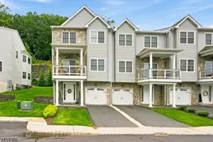 59 Halina Ln, Butler, NJ 07405 - Photo 1