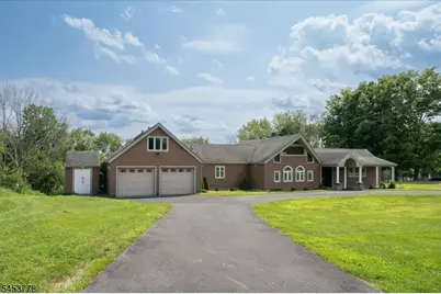 11 Summit Dr, Frankford Township, NJ 07826 - Photo 3