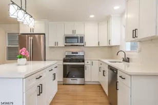 549 Beach St, Orange, NJ 07050 - Photo 3