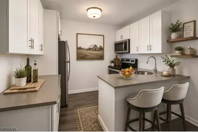 555 Main Street, Chatham, NJ 07928 - Photo 9