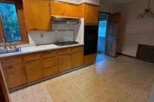 5 Lexington Ave, Wallington, NJ 07057 - Photo 7