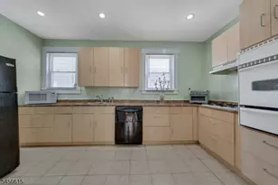 98 N 22nd St, East Orange, NJ 07017 - Photo 13