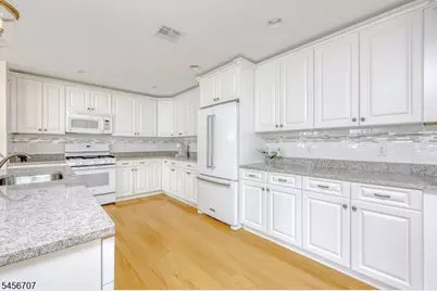1202 Whitney, Allendale, NJ 07401 - Photo 9