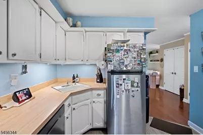 6 New Bedford Rd #C, West Milford, NJ 07480 - Photo 9