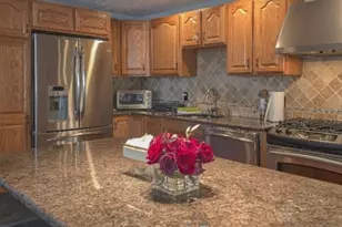 344 Paterson Plank Rd, Jersey City, NJ 07307 - Photo 11