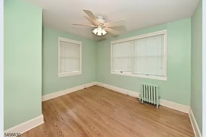 856 Ester Ave, Teaneck Township, NJ 07666 - Photo 19