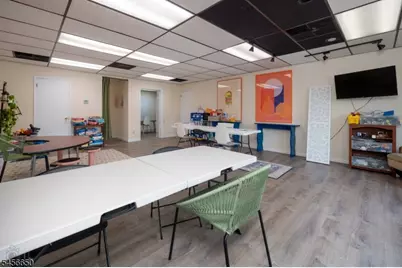 23 Route 22 14  East Main, Clinton, NJ 08809 - Photo 3