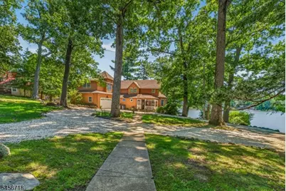 90 Ithanell Rd, Hopatcong, NJ 07843 - Photo 1
