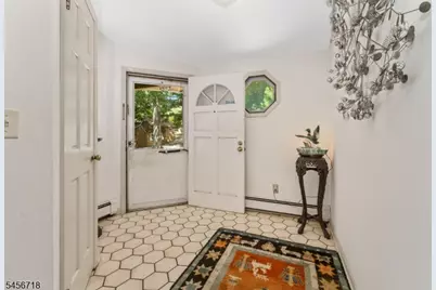 90 Ithanell Rd, Hopatcong, NJ 07843 - Photo 9