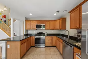13 Battalion Dr, Bernards Township, NJ 07920 - Photo 19