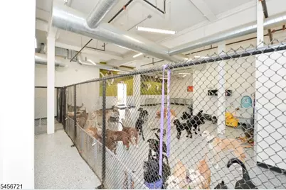 85A Walnut St, Montclair, NJ 07042 - Photo 9