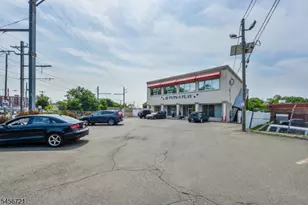 85A Walnut St, Montclair, NJ 07042 - Photo 1