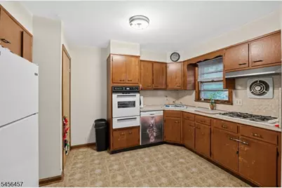 155 Columbia Ave, Nutley, NJ 07110 - Photo 5