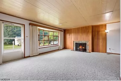 7 Essex Rd, Washington Township, NJ 07882 - Photo 5