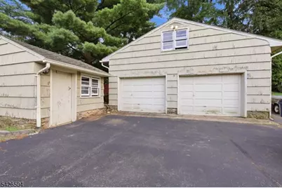 7 Essex Rd, Washington Township, NJ 07882 - Photo 35