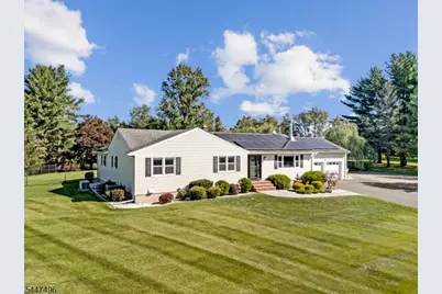 907 Rolling Hills Ln, Branchburg Township, NJ 08853 - Photo 3