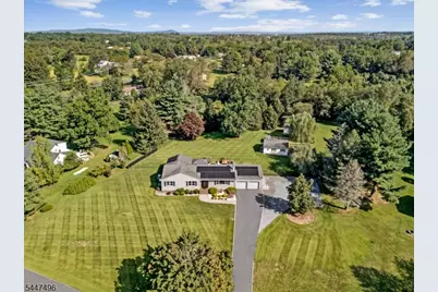 907 Rolling Hills Ln, Branchburg Township, NJ 08853 - Photo 39