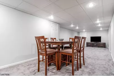 907 Rolling Hills Ln, Branchburg Township, NJ 08853 - Photo 29