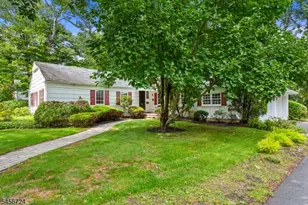 7 Fox Chase Ln, Morris Township, NJ 07960 - Photo 1