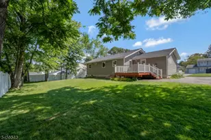 26 Central Ave, Mine Hill, NJ 07803 - Photo 33