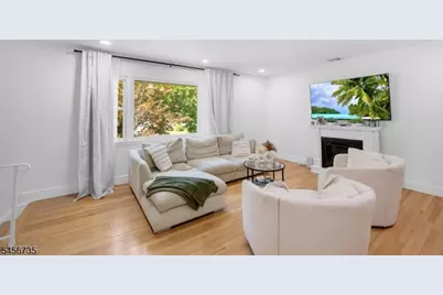 25 Windsor Ct, Norwood, NJ 07648 - Photo 13