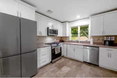 25 Windsor Ct, Norwood, NJ 07648 - Photo 17